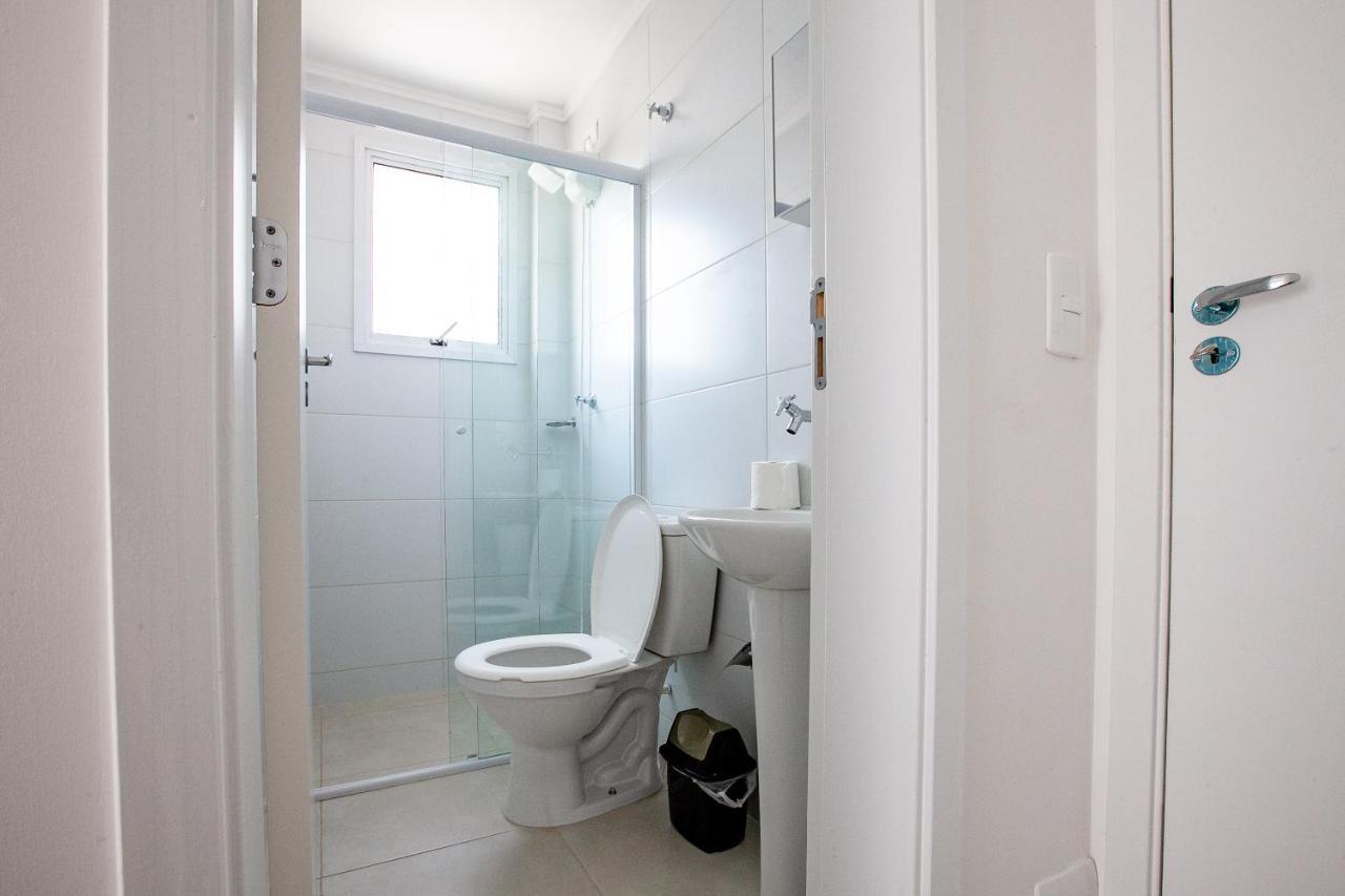 Apartamento Ubatuba, Ar, Varanda Gourmet, Piscinas E 300mt *